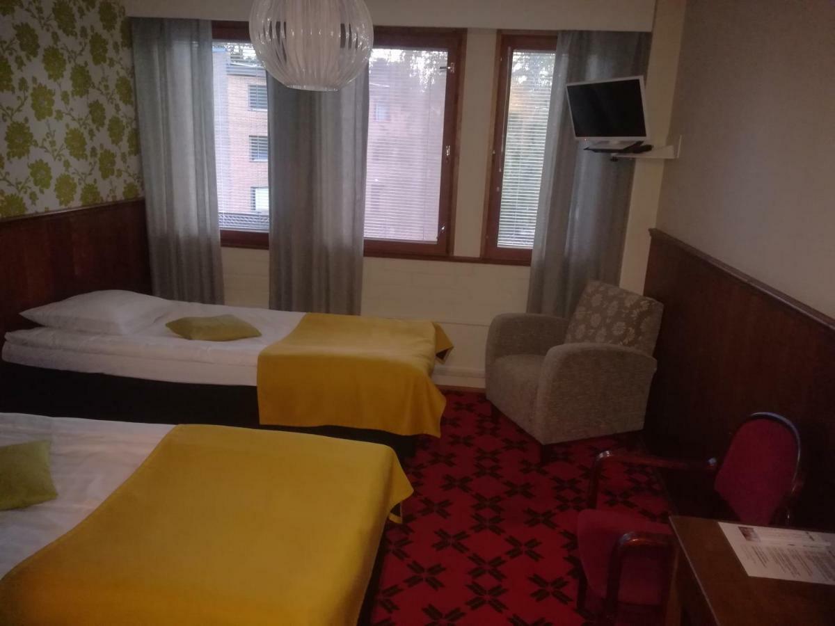 Hotelli Pogostan Hovi Ilomantsi エクステリア 写真